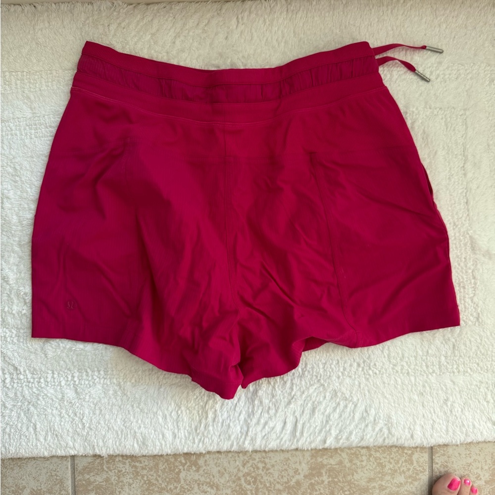 Lululemon l Dance  Studio High-Rise 3.5”